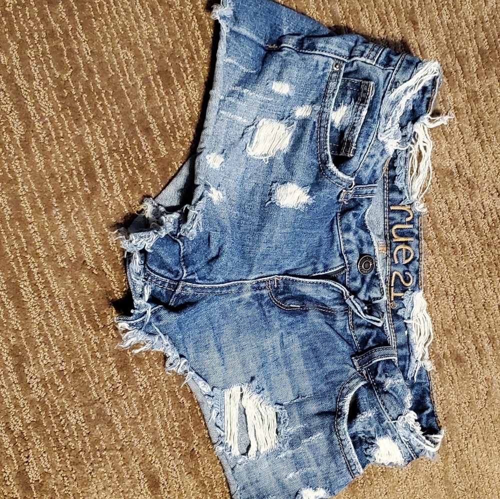 Ripped Jeans